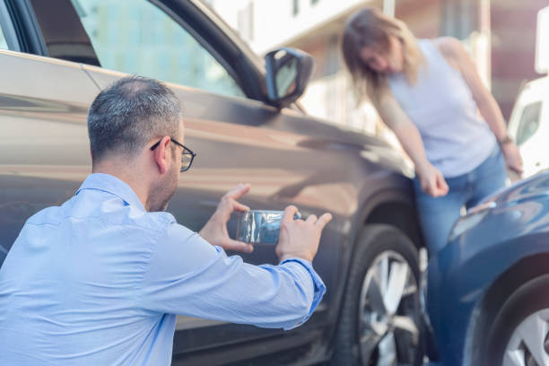 Professional Full Coverage Car Insurance technician working in Spanaway, WA